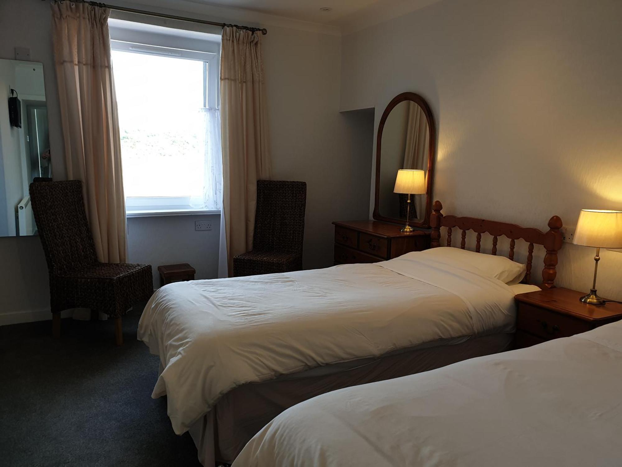 Cliffe House Bed & Breakfast Bed and Breakfast Kyleakin Exterior foto